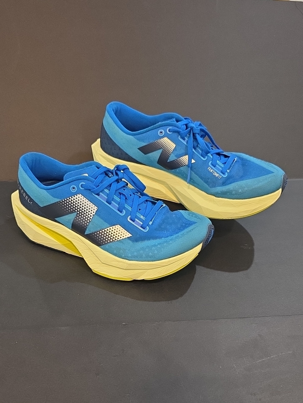 New Balance Fellcell Rebel Women's Blue and Yellow Running Shoes Size 9